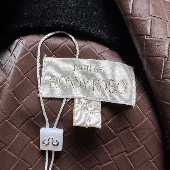 NWT - Brown Leather Trench - Picture 3 of 5